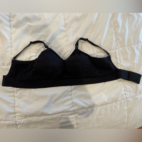 Kindred Bravely Sublime Hands Free Black Pumping Nursing Bra Adjustable Straps - Picture 6 of 11